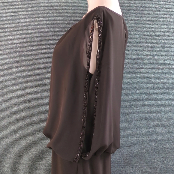 Scarlett Nite Sleeveless Cocktail Evening Dress With Beaded Detail - Picture 9 of 13